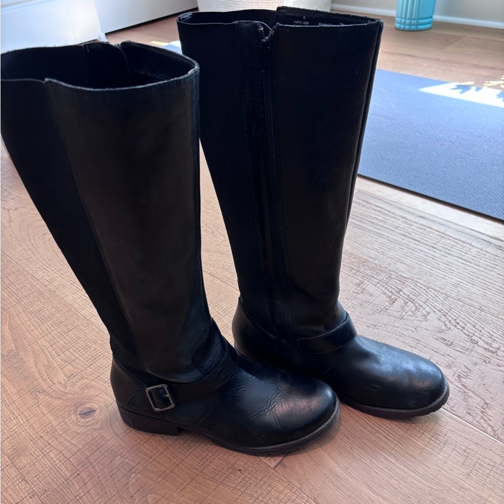 Kenneth Cole Women's Black Riding Boots
